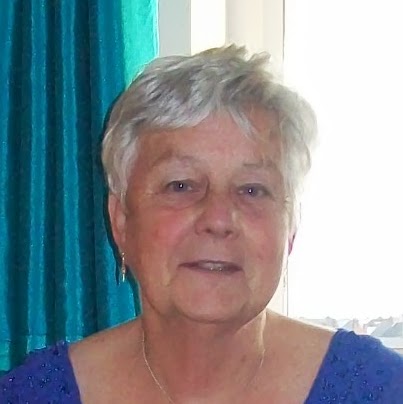 Pauline Smith Photo 9