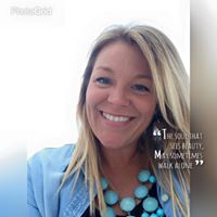 Suzanne Peterson Photo 33