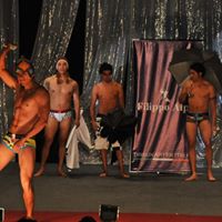 Robert Angulo Photo 8