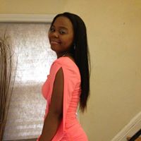 Nina Walker Photo 34