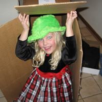 Lucia Moore Photo 5
