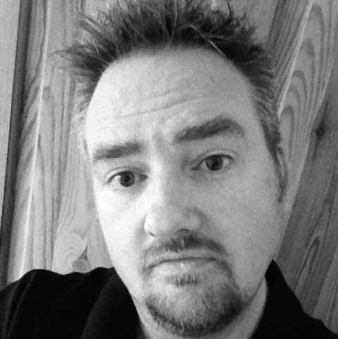 Richard Webster Photo 30
