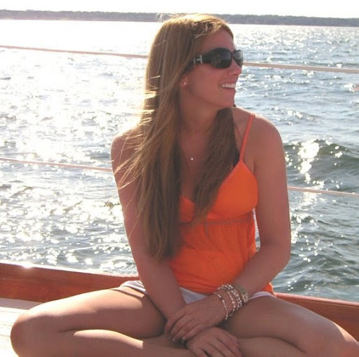 Rebecca Nelson Photo 23