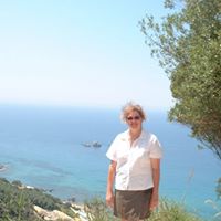 Beth Parrott Photo 21