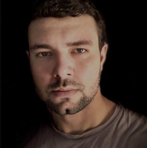 Alvaro Silva Photo 50