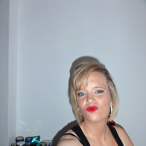 Samantha Meredith Photo 39