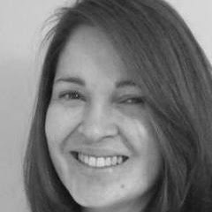 Elizabeth Oldfield Photo 26