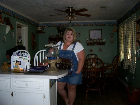 Tracy Howard Photo 37