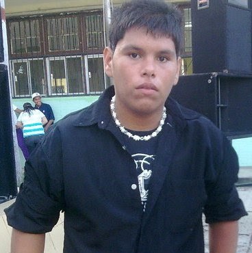 Efrain Reyes Photo 21