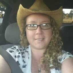 Molly Marshall Photo 19