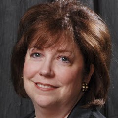 Elizabeth Bailey Photo 53