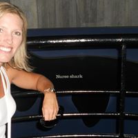 Julia Stevens Photo 27