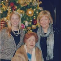 Kathleen Toth Photo 32