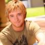 Michael Welch Photo 44