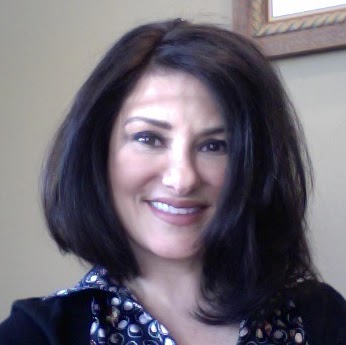 Julie Gabriel Photo 32