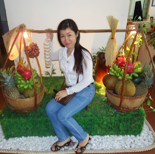 My Trinh Photo 16