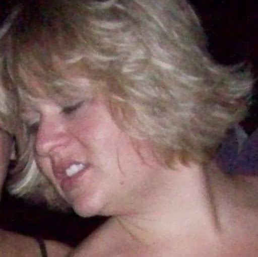 Caroline Workman Photo 14