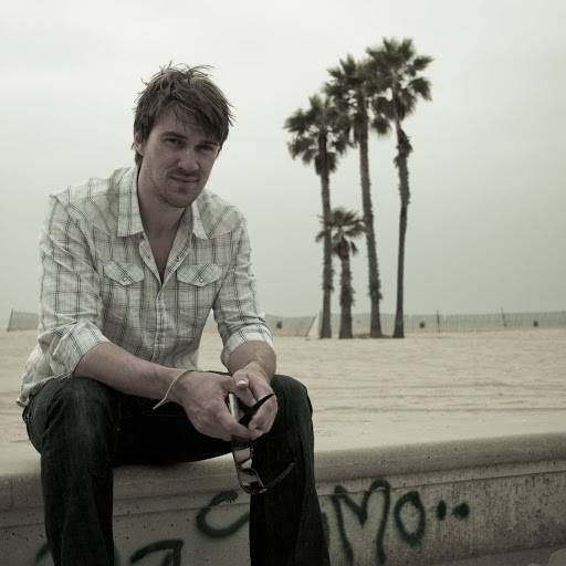 Christopher Victor Photo 14