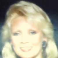Loretta Rowe Photo 14