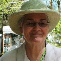 Julie Piontek Photo 2