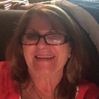 Julie Stewart Photo 20