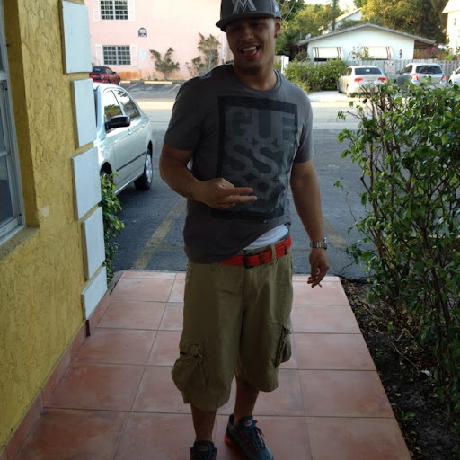 Eddie Roldan Photo 22