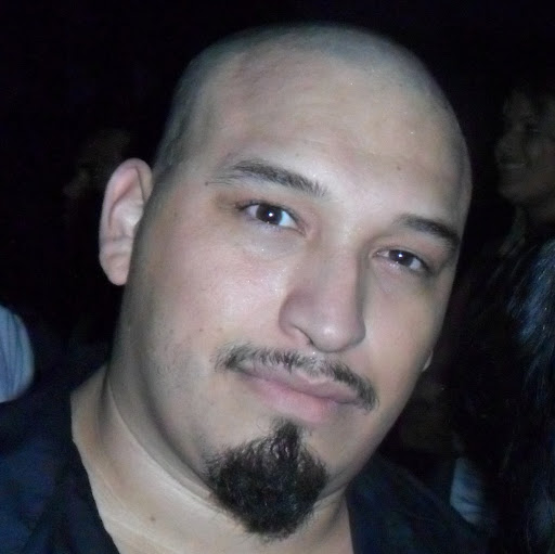 Alejandro Hernandez Photo 10