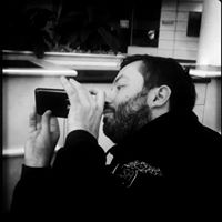 Robert Redfern Photo 23
