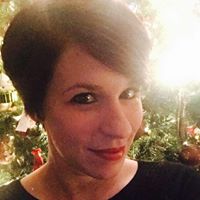 Laura Parr Photo 39