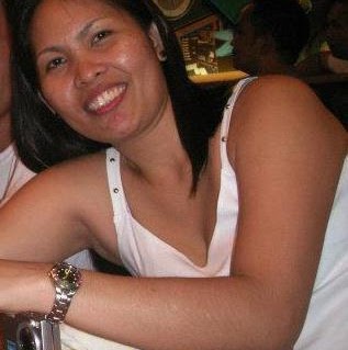 Debbie Ramos Photo 8