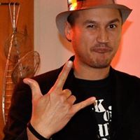 Robert Woods Photo 26