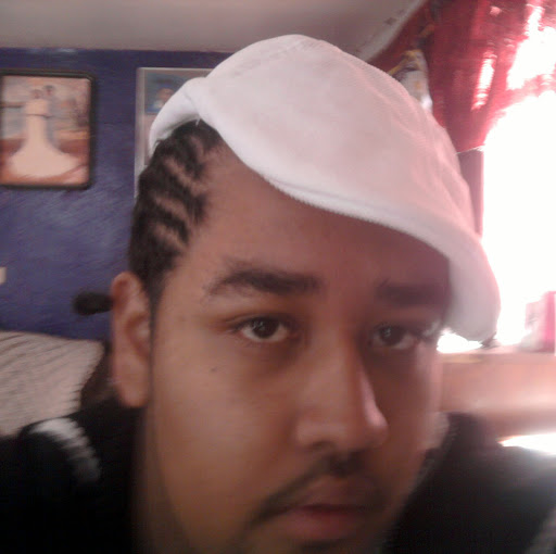 Ricardo Hernandez Photo 18