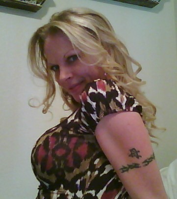 Angela Martin Photo 49