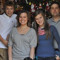 Jennifer Holbrook Photo 37