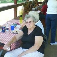 Catherine Guthrie Photo 20