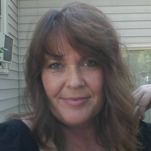 Christine Cross Photo 14