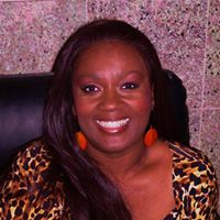 Candace Nichols Photo 37