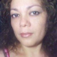 Elizabeth Giron Photo 22