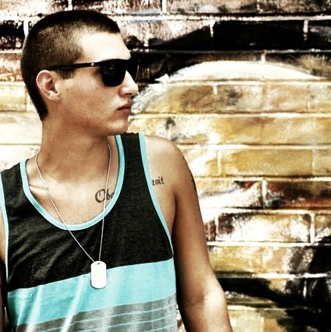 Daniel Ratliff Photo 17