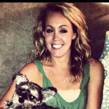 Elizabeth Robbins Photo 50