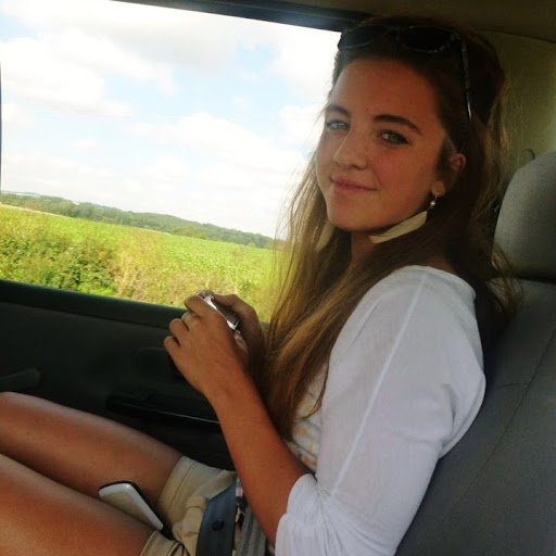 Ruby Anderson Photo 17