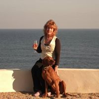 Pamela Dickinson Photo 27