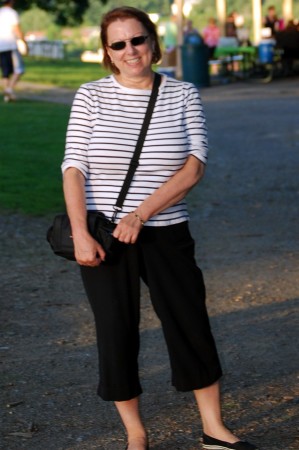 Ann Williams Photo 26