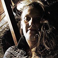 Christine Deering Photo 6