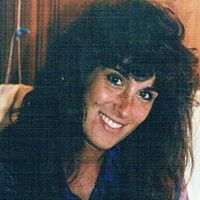 Vicki Bell Photo 17