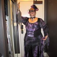 Heather Ritchey Photo 10