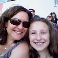 Julia Burns Photo 18