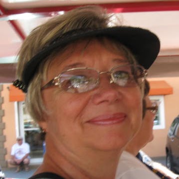 Janice Ward Photo 15