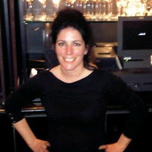 Linda Cooper Photo 16