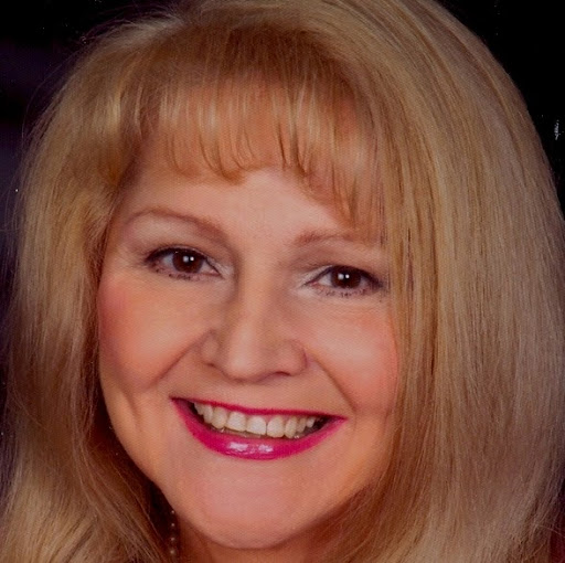 Brenda Roberts Photo 40